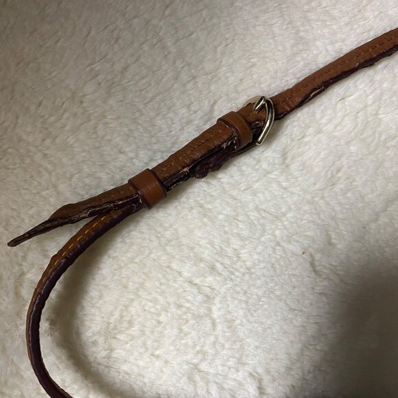 Dooney & Bourke North South Tan Shoulder Bag Style #10389393 8" x 7.5" - Picture 6 of 13